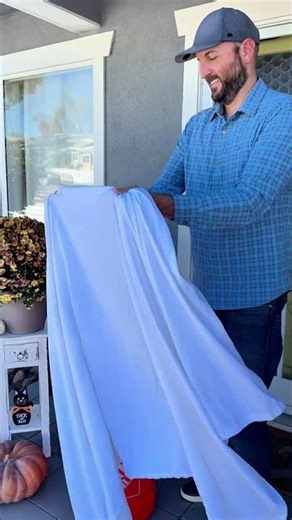 DIY candy table for when I’m out trick-or-treating with my kids 👻 #ghosts #halloweenideas #candy