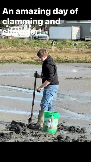 My husband makes the best homemade chowder from scratch! 🥰 #melodyannecooks #cookbookauthor #cookwithmelody #clamming #clamchowder | Melody Anne