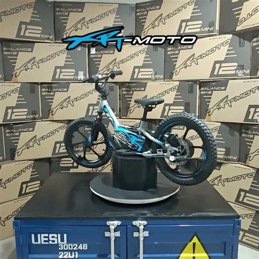 Built to Explore | XRT Moto GT