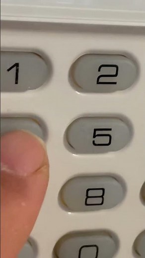 DSC trouble code 5, Press 5 to determine the specific zone with a fault trouble
