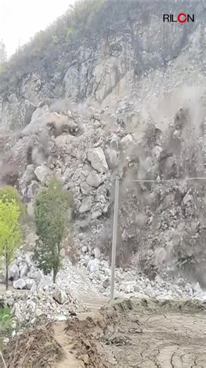 Using gas instead of explosives ensures safe and worry-free engineering construction. #QuarryMachinery #quarry #minerals #rock
