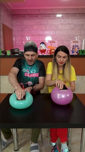 Balloon phone case?! It actually works! 😱🎈📱