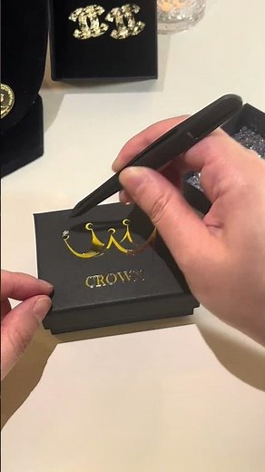 Gold Transfer Stickers & Diamond Decoration｜Luxury Logo Printing for Jewelry Packaging Boxes