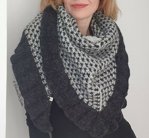 Hand Knitted Alpaca Shawl, Two-tone Triangular Shoulder Wrap, Black Grey Women Scarf, Wedding Shawl - Etsy