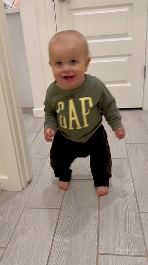 The way baby Reece walked in, this was about a year ago! As a mom of two boys it’s impossible for me to sneak away and get some me time, they find me! And I know what some of you are thinking you’re thinking to just close the door. Well, I would do that, but then I would have little fingers under the door, shouting for me to come out or to open the door. I don’t care where I am or what I’m doing. They will find me! I’ve always wondered how on earth can a baby find me. It happened with Logan and 