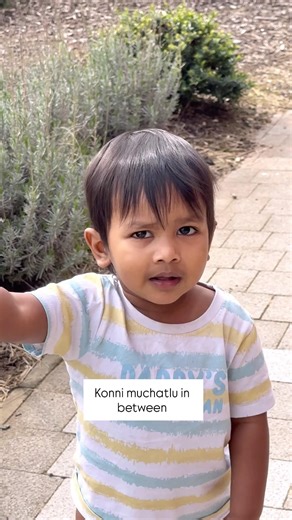 Now, let’s go for a shopping together 🩴🩴😂🥐 #itlusravani #aaruvideos #cuteshorts #funnyshorts