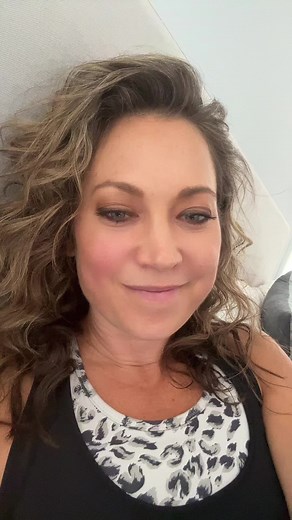 PLEASE FOLLOW METEOROLOGISTS for weather forecasts. The number of hysteria inducing wannabes grabbing random images to stir up unecessary fear here on TT is egregious and dangerous. Save yourself the fear and follow folks who tell you what we know and what we dont know so you can prepare vs be scared. #science #communication #hurricane #lee #tropics #misinformation #meteorologist #realitycheck