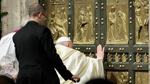Pope opens Holy Door to the Vatican – the start of the 2025 Jubilee