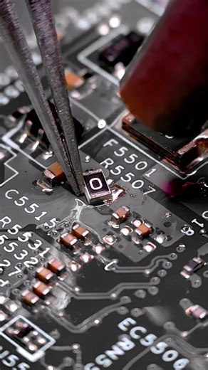 Dell Alienware X16 R2 No Power Fix ⚡ | Broken Resistor Replacement #dell #repair #electronics