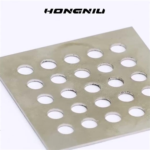 Máquina cortadora láser de fibra Hongniulaser de 1500 W/1,5 kW para cortar acero inoxidable de 1 mm