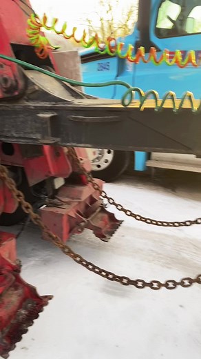 Simple quick single axle lift to get going on one axle.