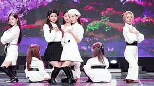 1.5M views · 138K reactions | I'm so done with this fandom.. 蠟 . . . Credit: shorturl.at/fgmyB | ONCE | Facebook