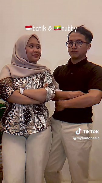 Romantic Journey: Myanmar-Indonesia Couple Adventures