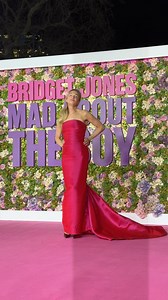 108K views · 2.9K reactions | Renée Zellweger is back as Bridget at tonight's World Premiere of BRIDGET: JONES MAD ABOUT THE BOY | Bridget Jones Movie UK | Facebook