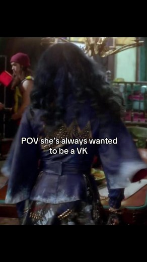 Personally I’m a auradon girl @Joshua Colley @Kylie Cantrall @dararenee #fypシ゚viral #fyzbca #disneydescendants #descendantsvk #trending