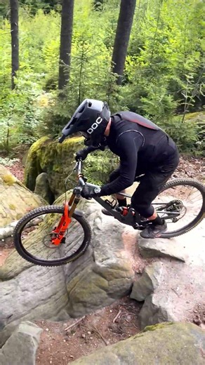 Steep Slabs in Trutnov Trails // Enduro MTB // Single Track // Rockgarden // Double Black Diamond