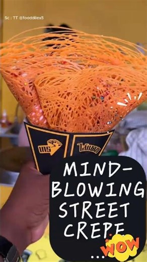 Mind-Blowing Street Crepe Art – Watch the Expert Flip 😍 #asmrsatisfying #fyp