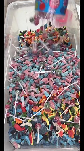 TASHAS TEN TUB VIDEO😋🤩😍