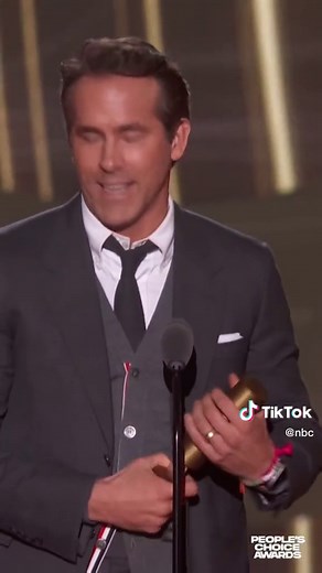 iconic behavior. Ryan Reynolds is the People’s Icon of 2022. #PCAs #ryanreynolds