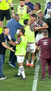 1.8M views · 21K reactions | Cenas LAMENTÁVEIS marcaram o final do jogo de Fluminense x Vasco na Copa do Brasil. #vasco #copadobrasil #futebolnaespn #futebol #semifinal #confusao | SportsCenterBR | Facebook