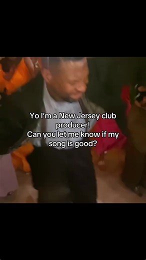 Follow for more! #jerseyclub #dancing #producer #fypシ゚viral #dancetrend