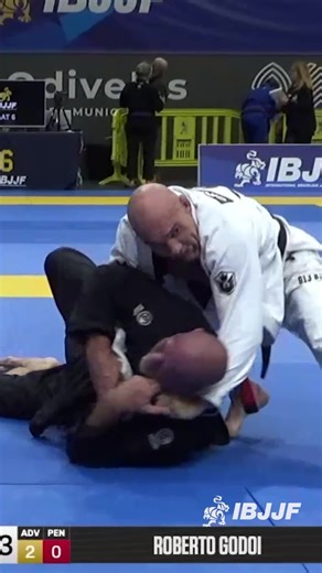 IBJJF on Instagram: "Roberto Godoi is signed up for the Master 5 Super-Heavy division at the World Master and is ready to go for gold! 🥇 We can’t wait to see him back in action, hunting for submissions.⁠ Only 9 days to go until the World Master kicks off at Jiu-Jitsu Con, August 28–30 at the Las Vegas Convention Center. It’s going to be epic! 🔥"