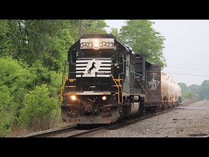 NS Lehigh Line Railfanning in Bethlehem Pennsylvania | EX Conrail SD40-2 on H65!!!
