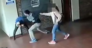 Angry father brutally beats teacher accused of sexually abusing his daughter at a school in Argentina (Video,  18)