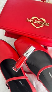 Proof that simple basics a bold accent = the chicest combo ♥️ It’s all about balance. 👉 Bold pop ❤️ or neutral chic 🤍 — what’s your pick? #grwm #stylereel #lookoftheday #outfitinspiration #stylish | Just Deniehl