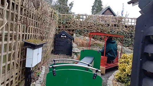 A trip on the Bekonscot Light Railway behind No. 7 Lack Lustre on Thursday 13th March 2025. 🏴󠁧󠁢󠁥󠁮󠁧󠁿 For the full Miniature Railway Britain video please see Henry's Adventures the YouTube channel. https://youtu.be/ufgdrQePEAQ?si=pt_whHxCKzuKT5F5 | Henry's Adventures