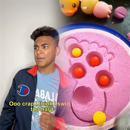 Big Brother stop little brother from crying, but realizes he got played…😭💀 #comedy #viral