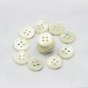 [Hot Item] Custom Size 4 Hole Round White Pearl Seashell Mop Shell Buttons for Shirt
