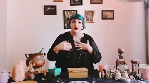 How to make your own ritual candles