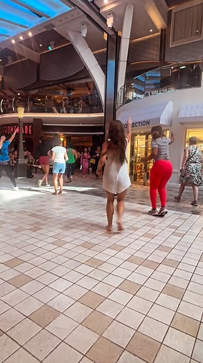 They doin lobby aerobics-yes please. Dont worry about my bare feet and swimsuit 🩱 coverup 😂 Video @fingerfarm | Tayla Lynn