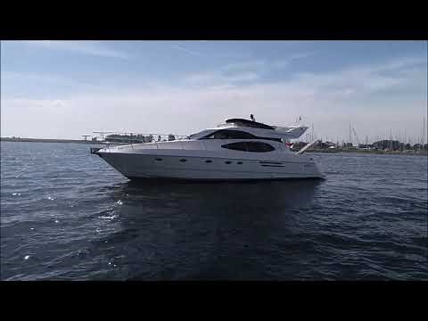 Azimut 52 Fly