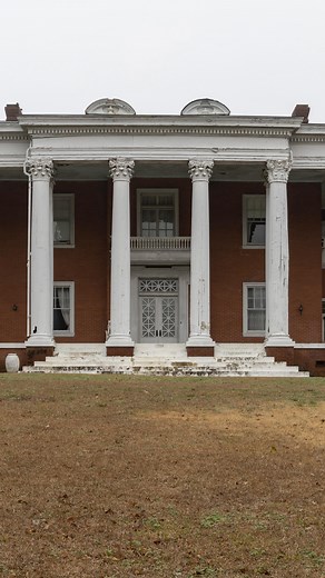 42K views · 4.2K reactions | In 1907, this imposing Greek...