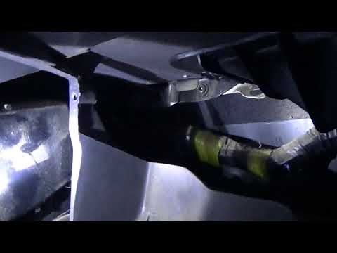 Romoving 85-95 Toyota Pickup main dash