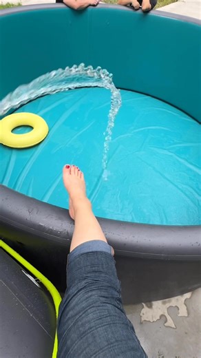 Why go far when paradise is at home? 🌴 The IPOOLGO 12×4ft inflatable pool is your backyard’s new favorite spot for fun, laughter, and relaxation. 💦☀️ #BackyardGoals #poollife #ipoolgo #ipoolgopool #ipoolgoo #ipoolgoinflatablepoolfactory #inflatableswimmingpool #poolfactory | The Best Ipoolgo Inflatable Pool & Spa tub