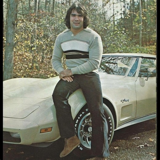 🎤 Ricky Steamboat Reminisces About His Legendary Partner Jay Youngblood 🎤 Ricky Steamboat shares heartfelt memories of his long-time partner, Jay Youngblood, and their unforgettable sell-out show in Greensboro, NC. 🌟 Stay tuned for more exclusive content and behind-the-scenes insights for all our Insiders. 🌟 | Pro Wrestling Inside and Out
