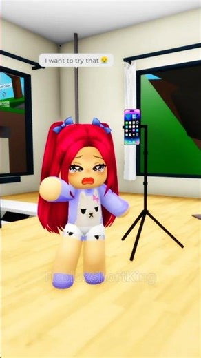 Abby teaches military dance trend to Mira😍 #roblox #robloxshorts #shorts