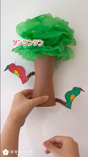 [Craft Activity] Woodpecker made from paper cups