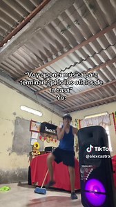 Cómo acabar el quehacer rápido con música