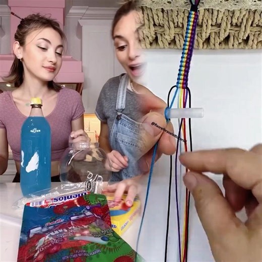 Now we freeze it! 🥶❄️ We take turns making this candy craft! 🍭 #candy #sweet #candycraft