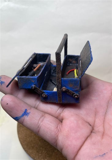 15K views · 533 reactions | DIY miniature Tool Box 藺 ️漢瀞♻️ "A good tool improves the way you work. A great tool improves the way you think." - Jeff Duntemann #MiniatureArt #dioramaartist #miniaturequotes #miniatureartwork #fyp #everyone #dioramaart #filipino #miniature #DIY #diorama #MiniatureCraftsandArt | Miniatures crafts & Art | Facebook