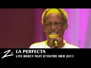 La Perfecta - La Divinité - LIVE