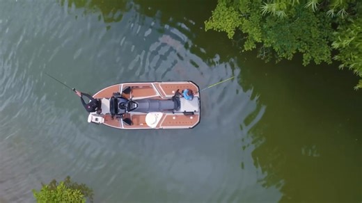 The Yamaha CrossWave WaveRunner is the industry’s first modular...