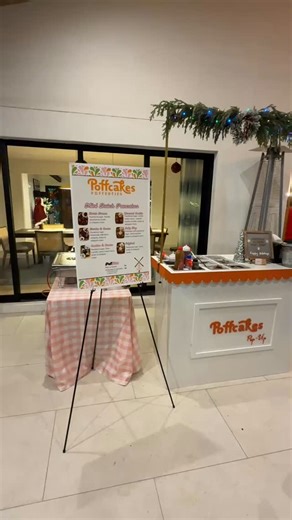 ✨Stacks on stacks, straight from Santa’s kitchen 🥞✨ Mini pancakes, big Christmas Eve energy. If you’re planning the next party, let us handle the food magic—your guests will thank you. 🎄🤍 DM us to cater your next celebration 🎉 | Poffcakes Poffertjes