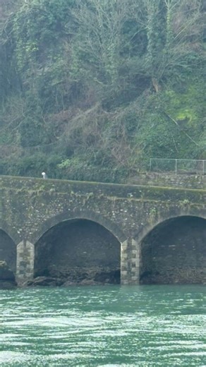 Fishing village so beautiful it doesn't feel real #Looe #Cornwall #Stunning
