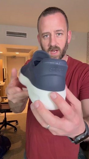 Crocs Men's No Hands Slip On Sneakers #crocs #shoes #sneakers #sliponshoes #tiktokshopcreatorpicks
