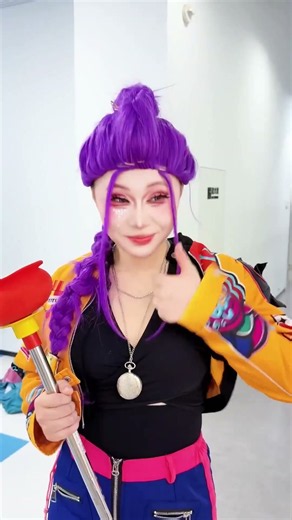 Rumi can do everything#kpop #kpopdemonhunters #huntrix